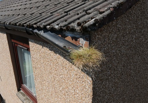 How many years should gutters last?